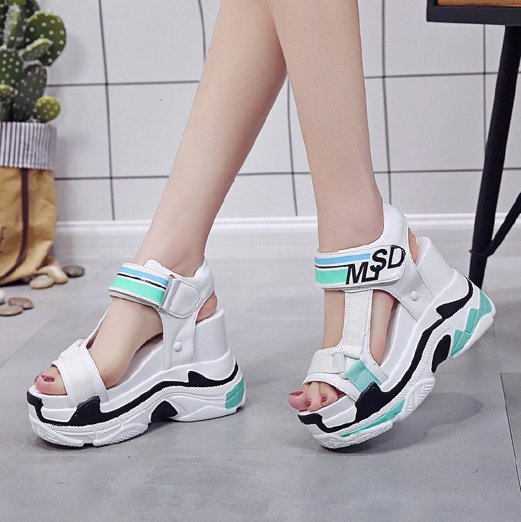 TUINANLE Sandales d'été à talons hauts épais pour femmes, chaussures compensées à plateforme, style patchwork, style décontracté