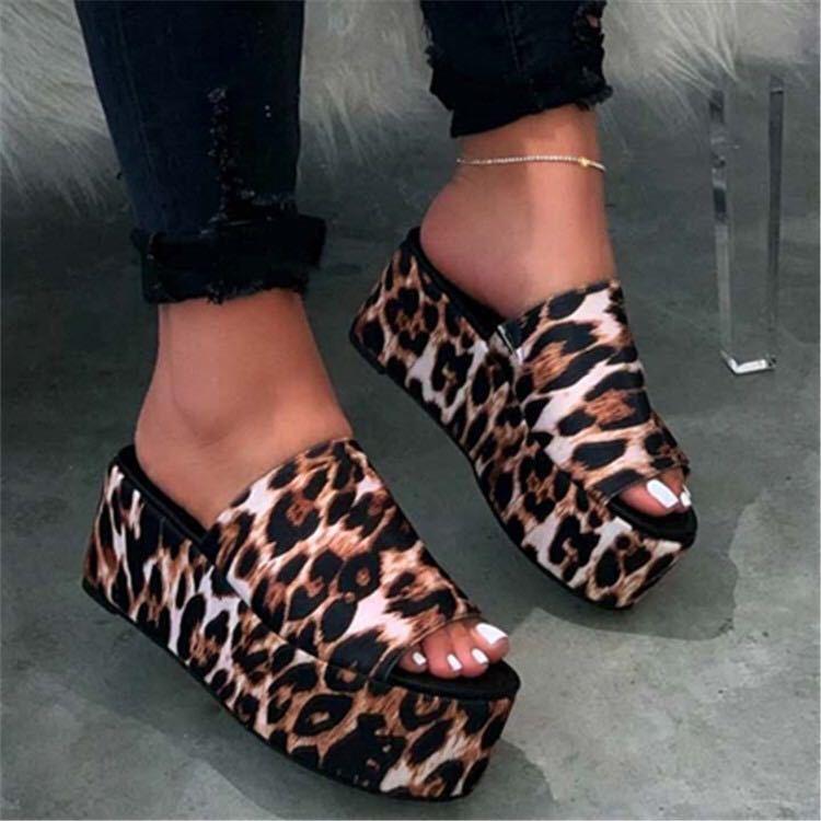 Sandales d'été tendance pour femmes, chaussures compensées, escarpins, talons hauts, tongs, plateformes, nouveauté