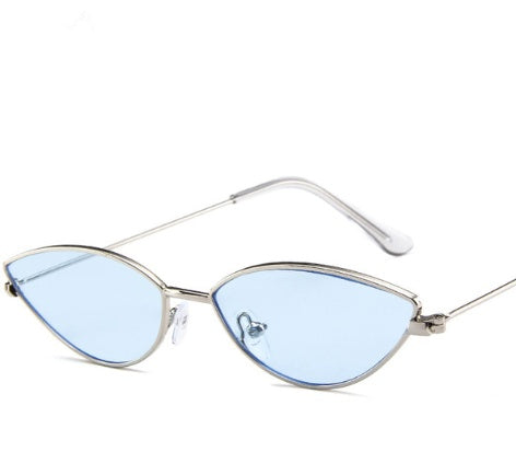 New Cute Sexy Sunglases Retro Cat Eye Sunglasses Women Metal Triangle Vintage Cateye Sun Glasses Female