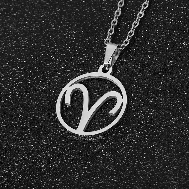 Collier en acier inoxydable plaqué sous vide avec 12 constellations