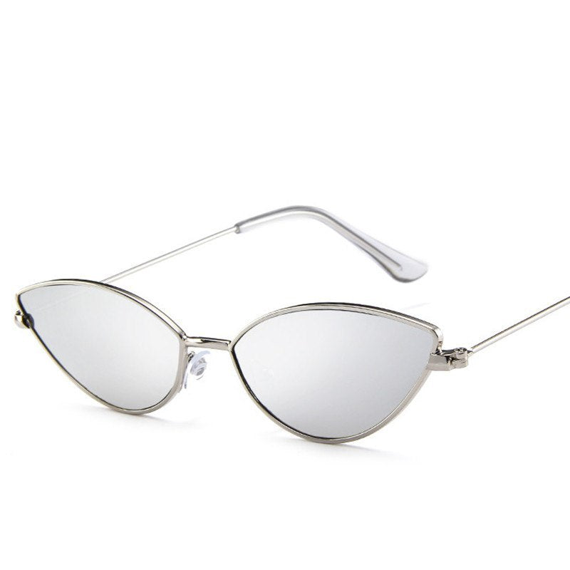 New Cute Sexy Sunglases Retro Cat Eye Sunglasses Women Metal Triangle Vintage Cateye Sun Glasses Female