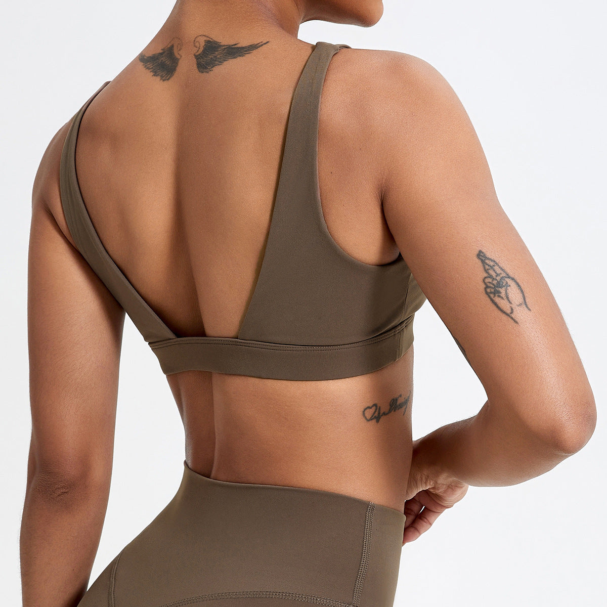 Sous-vêtements de sport à décolleté en V profond et bretelles doubles pour femmes