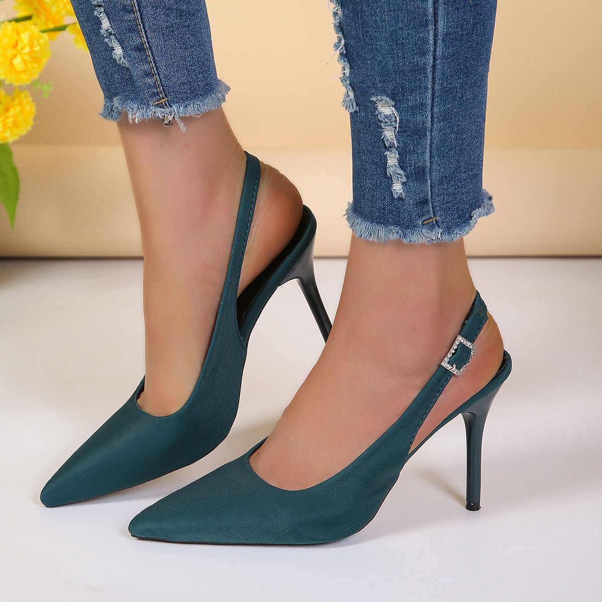 Sandales à bout pointu et boucle, chaussures d'été à talons aiguilles pour femmes