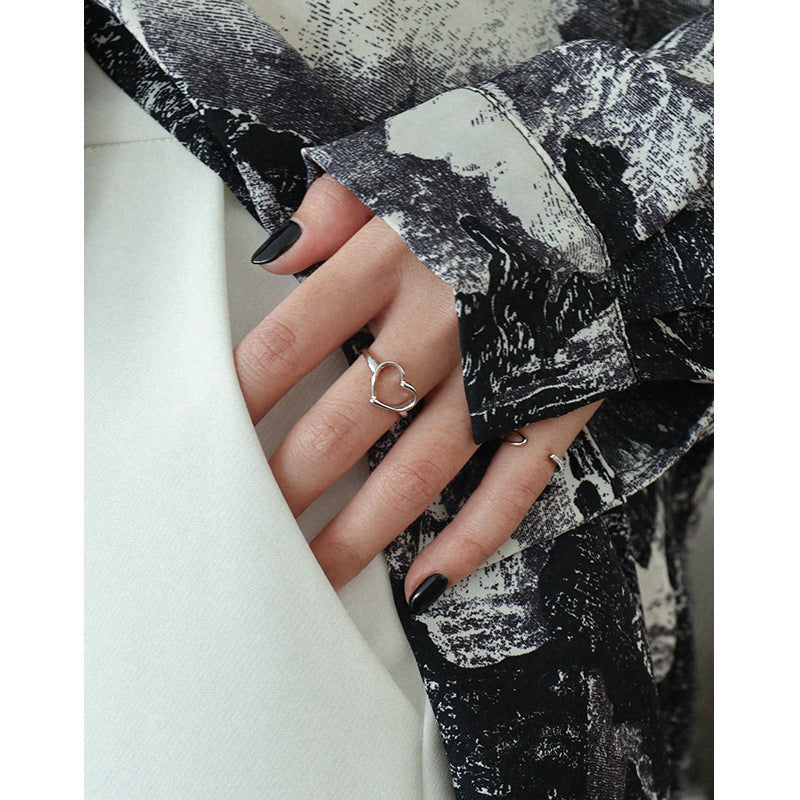 Versatile Heart Shaped Rings For Minimalist Personality