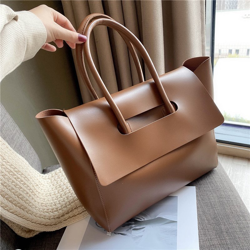 Women Shoulder Bags Large Capacity Handbags /Simple Retro Tote Bags