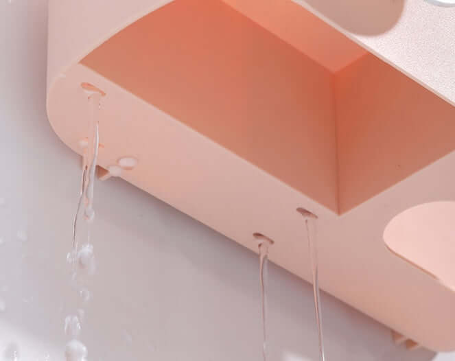 Space-saving multifunctional bathroom hanger