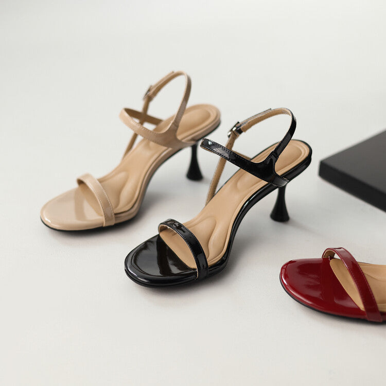 Sandales en peau de mouton vernie à talons aiguilles pour femmes