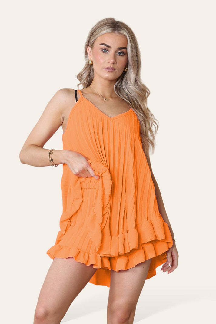 Ensemble haut à volants plissé et short à volants assorti